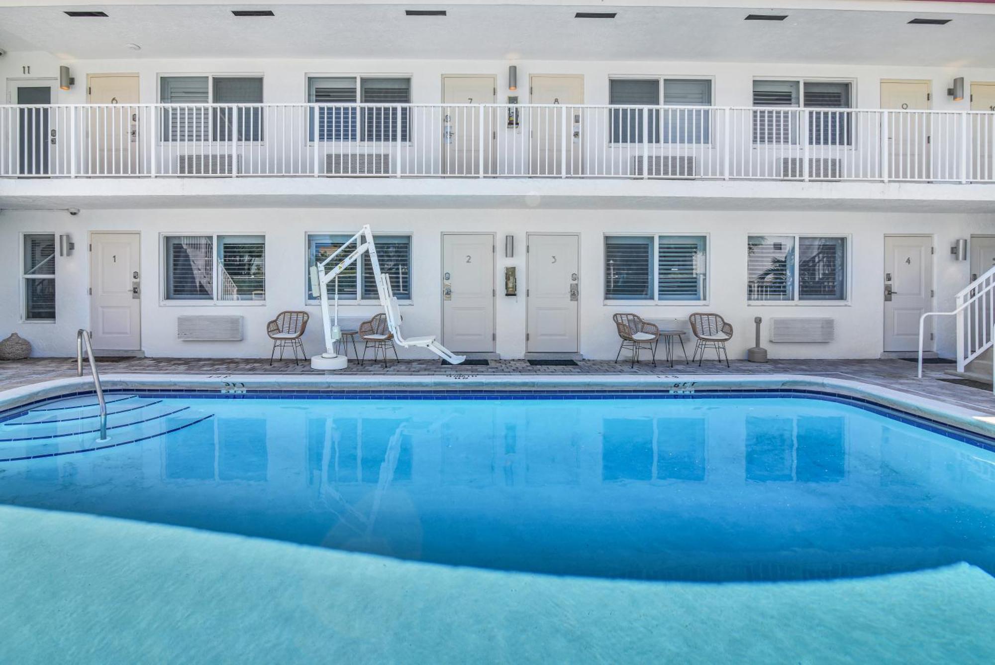 The Shores Hotel เดียร์ฟีลด์บีช ภายนอก รูปภาพ